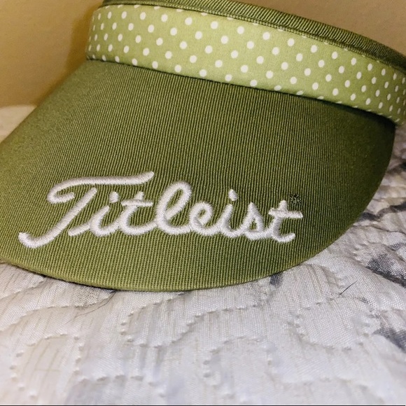 Titleist Accessories Titleist Womens Golf Visors Set Of 2 Poshmark